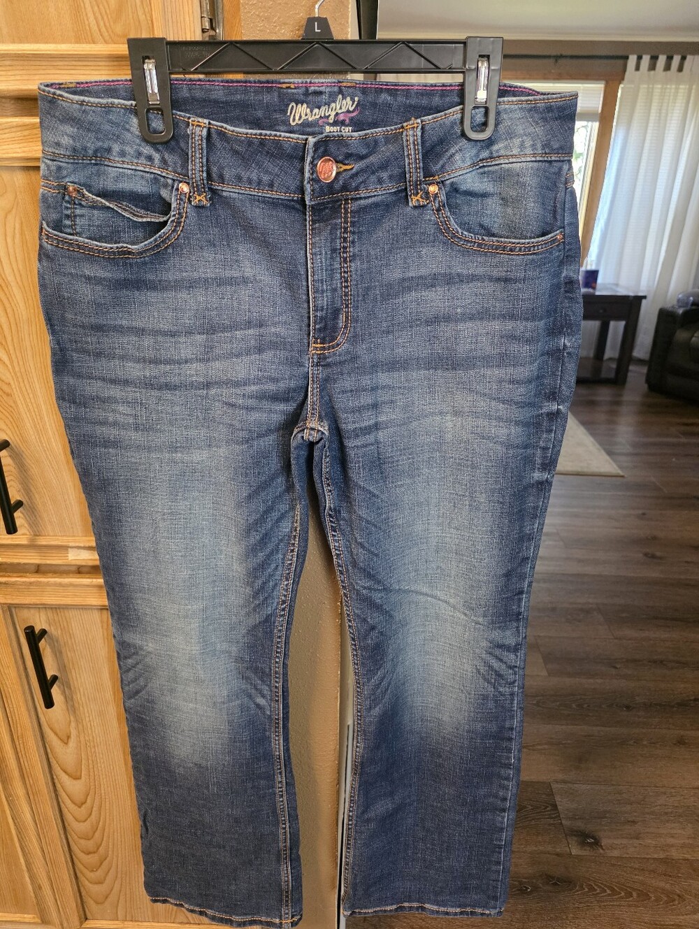 Wrangler Women's Boot Cut Jeans in Medium Blue Wash